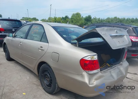 2005 Toyota Camry Le from USA, damaged, VIN 4T1BE32K15U980814